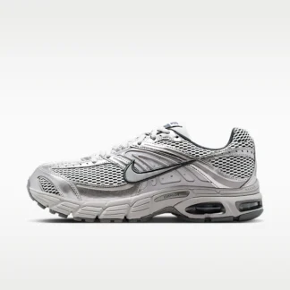 NIKE エア マックス モト 2K — メンズシューズ