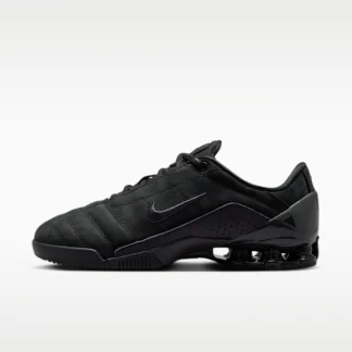 NIKE トータル 90 ショックス マジア — ウィメンズシューズ