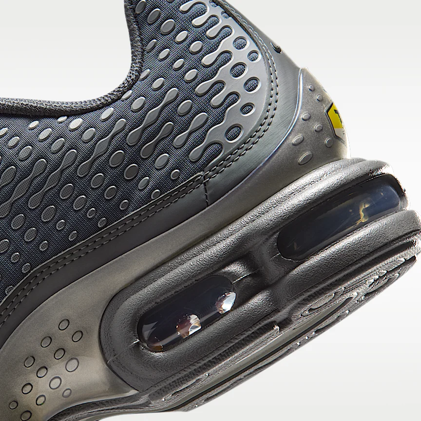 NIKE エア マックス プラス 7 — メンズシューズ - Image 8