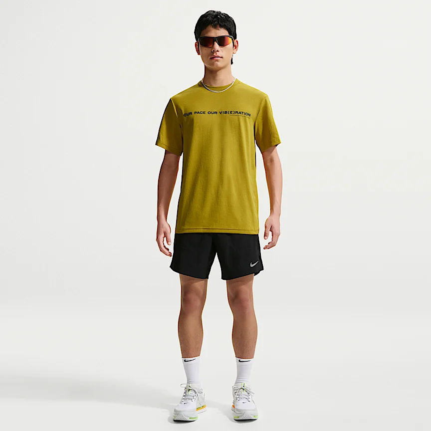 NIKE ハイバース — メンズ Dri-FIT UV プロテクション ショートスリーブ ランニングトップ - Image 4
