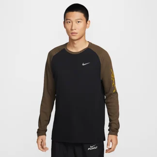 NIKE ストライド — メンズ Dri-FIT ワッフル クルーネック ランニングトップ