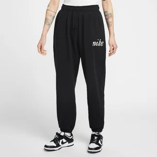 NIKE Sportswear Club Fleece — Women's Mid-Rise Oversized Sweat Pants