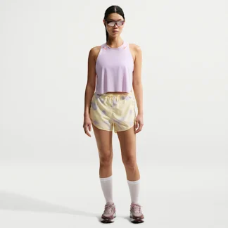 NIKE Tempo Rakkusu — Women's Dri-FIT 2In1 Running Shorts。