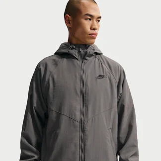 NIKE  — メンズ ウィンタライズド ウーブン フーデッド ジャケット