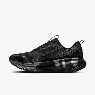NIKE Vomero 18 — Men's Road Running Shoes