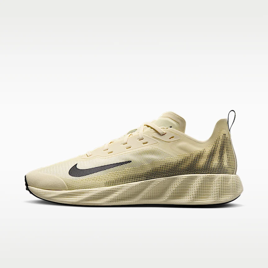 NIKE エイバ X メッシュ — メンズシューズ