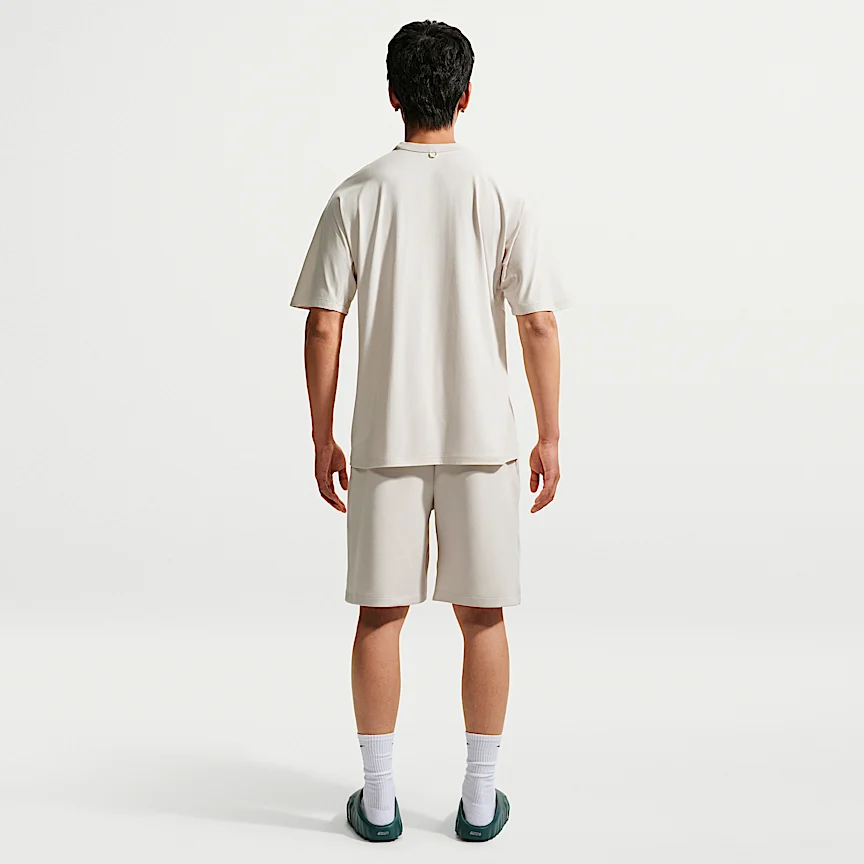 NIKE 24.7 ImpossiblySoft Light — Men's Dri-FIT Short-Sleeve T-Shirt - Image 5