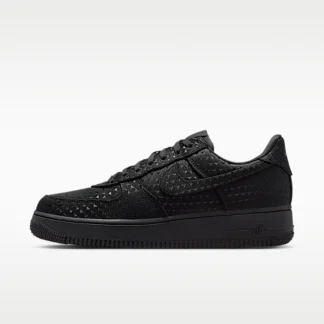 NIKE Air Force 1 '07 SE "Valentine's Day" — Women's Shoes