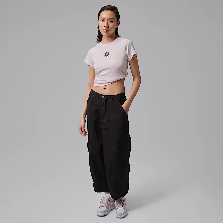 NIKE ジョーダン ブルックリン — ウィメンズ グラフィック Tシャツ - Image 6