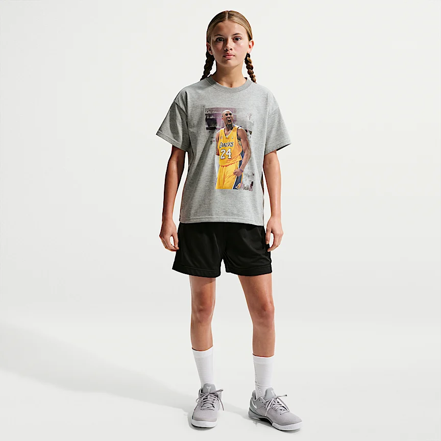 NIKE コービー — ジュニア Dri-FIT マックス90 Tシャツ - Image 4