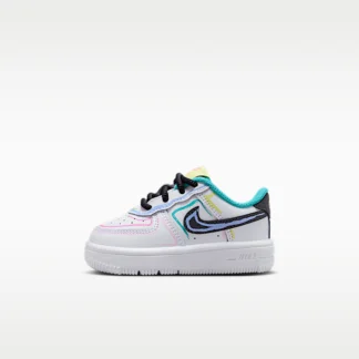 NIKE フォース 1 — ベビーシューズ