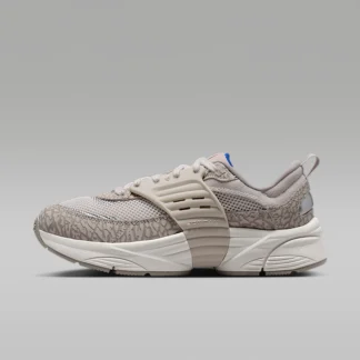 NIKE Jordan Trunner O/S — Women's Shoes
