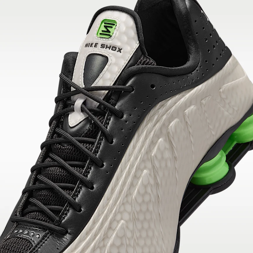 NIKE ショックス R4 SP — シューズ - Image 7