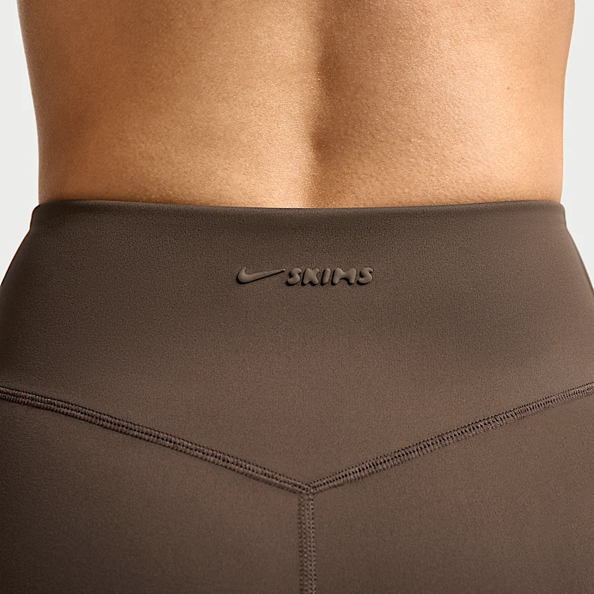 NIKE NikeSKIMS Matte — Women's High-Waisted 13cm Baika Shorts - Image 6
