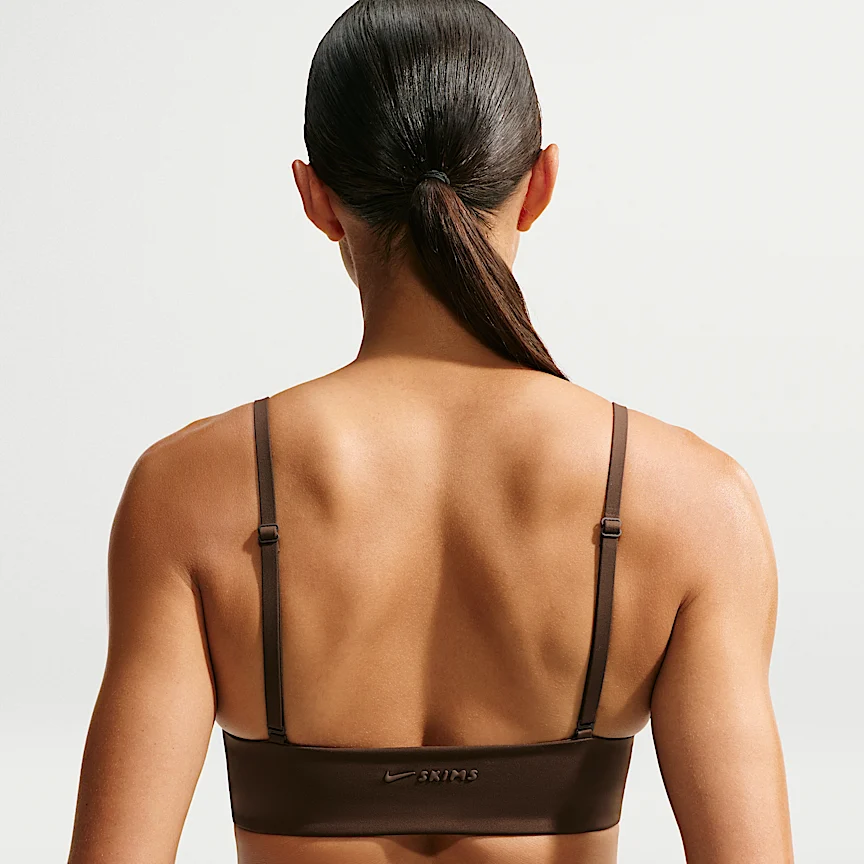 NIKE NikeSKIMS Matte — Women's Maikurosukupu Bra - Image 2