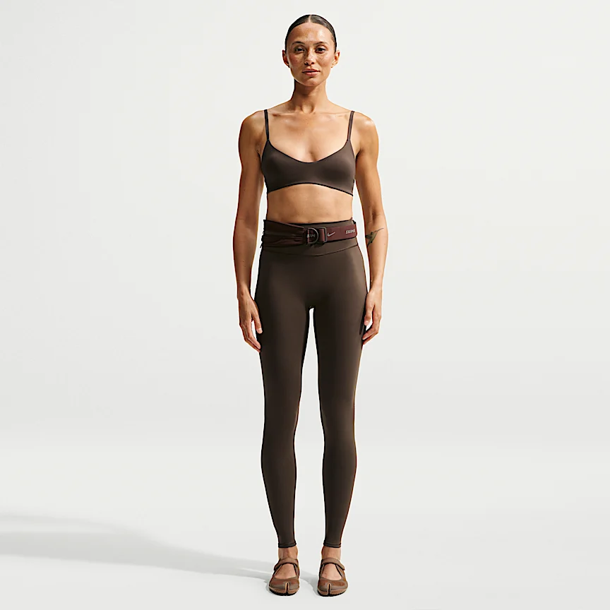 NIKE NikeSKIMS Matte — Women's Maikurosukupu Bra - Image 4