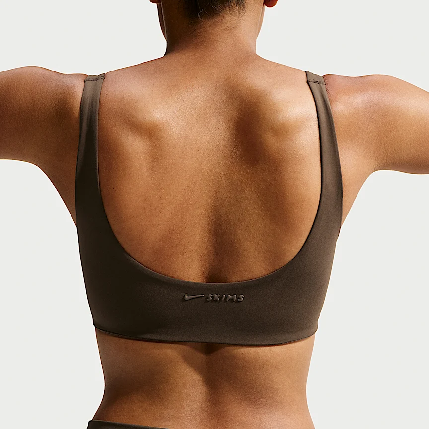 NIKE NikeSKIMS Matte — Women's Sukupunekku Bra - Image 2