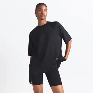 NIKE NikeSKIMS Airy — ウィメンズ オーバーサイズド Tシャツ