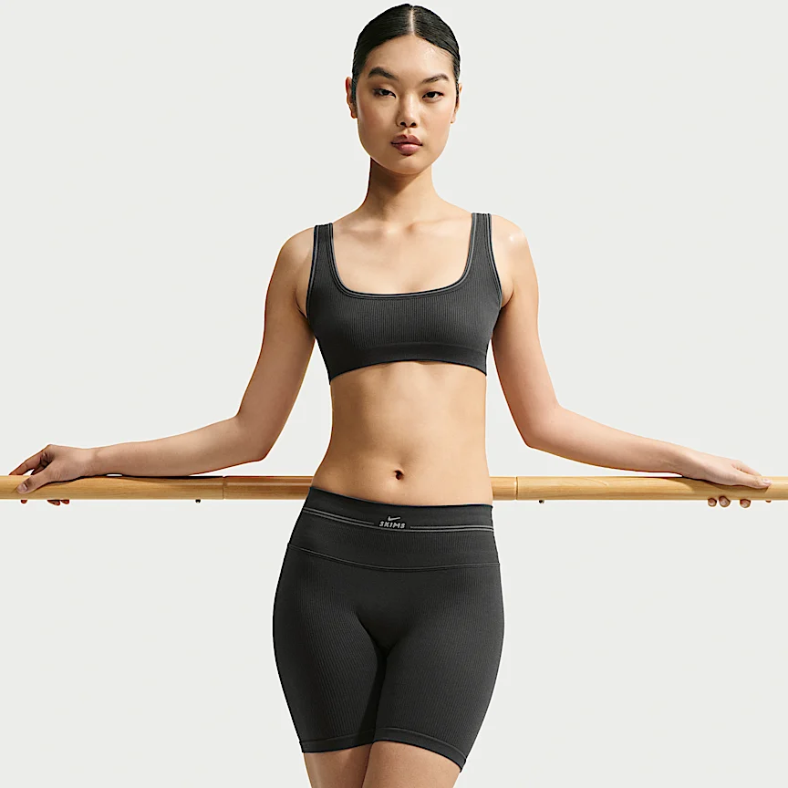 NIKE NikeSKIMS Ribbed Seamless — Women's Micro-Scoop Bra - Image 3