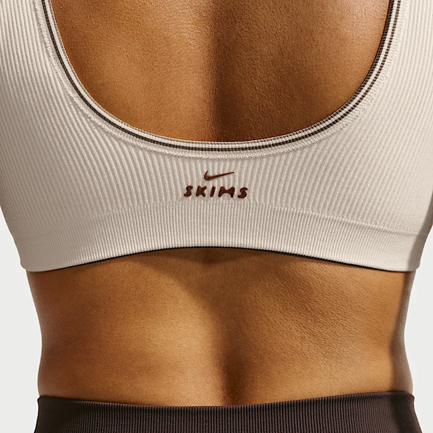 NIKE NikeSKIMS Ribbed Seamless — Women's Micro-Scoop Bra - Image 6