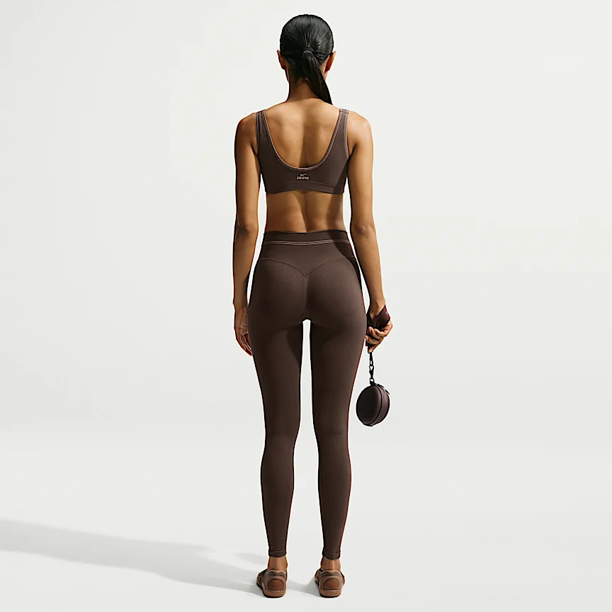 NIKE NikeSKIMS Ribbed Seamless — Women's Maikurosukupu Bra - Image 5