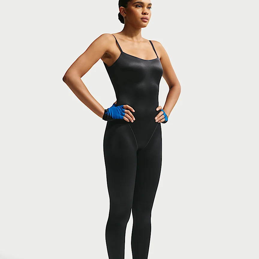 NIKE NikeSKIMS サテン Shine — ウィメンズ キャミ ボディスーツ - Image 4