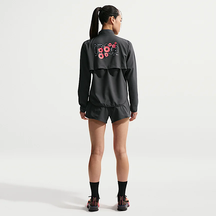 NIKE ワン — ウィメンズ Dri-FIT ミッドライズ 8cm ランニングショートパンツ(インナー付き) - Image 5