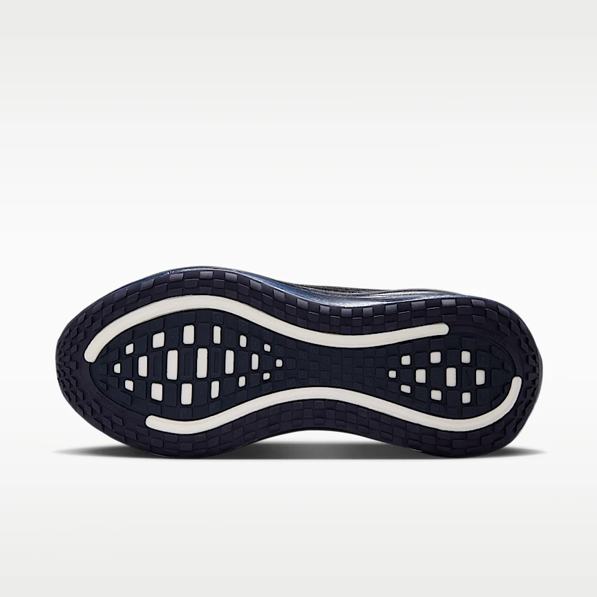 NIKE Vomero Plus "Keely Hodgkinson" — Women's Road Running Shoes - Image 2