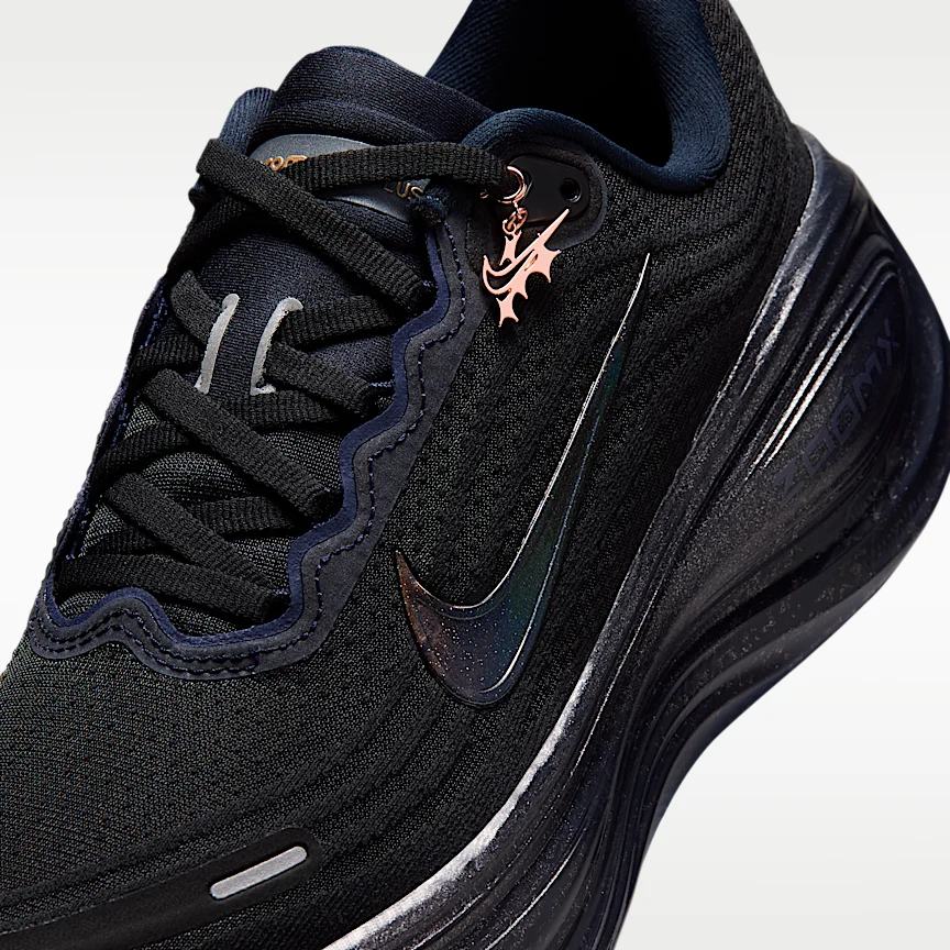 NIKE Vomero Plus "Keely Hodgkinson" — Women's Road Running Shoes - Image 7