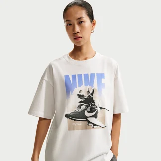 NIKE スポーツウェア — ウィメンズ グラフィック Tシャツ