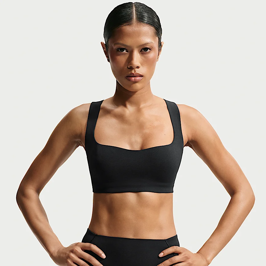 NIKE NikeSKIMS Studio Stretch — Women's SukuAirNekku Bra