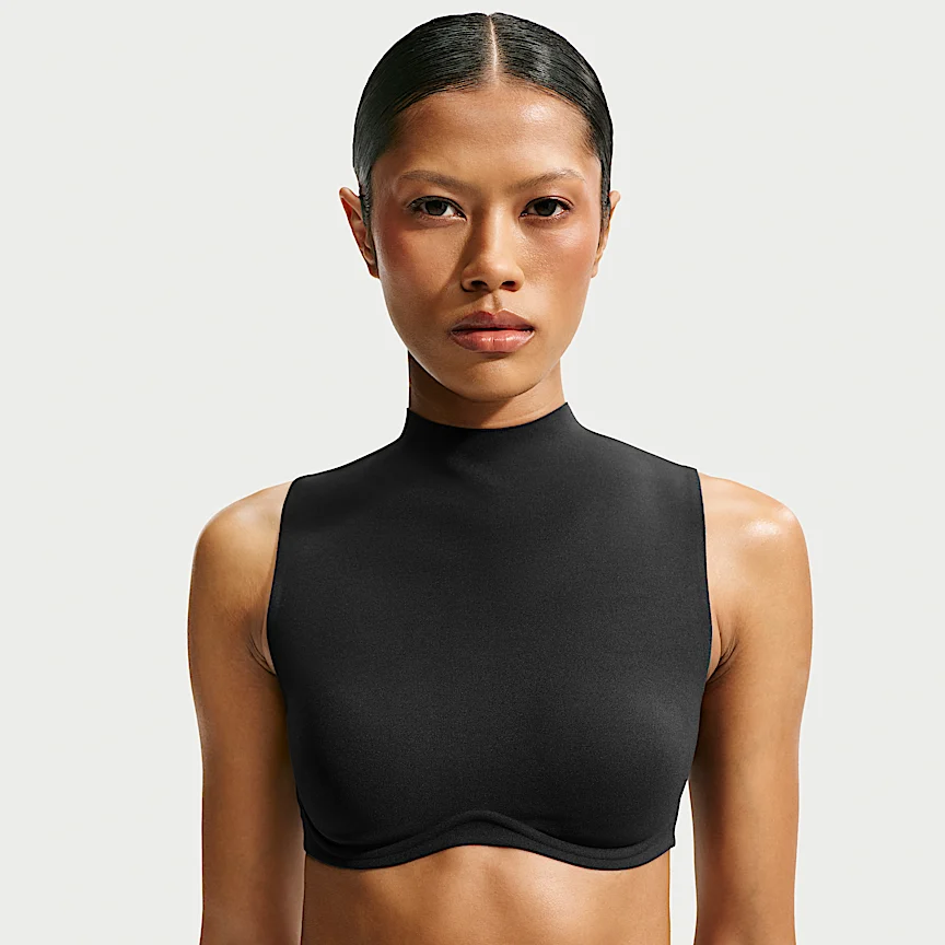 NIKE NikeSKIMS Studio Stretch — Women's LightSupport Mokkunekku Sports Bra