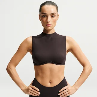 NIKE NikeSKIMS Studio Stretch — Women's LightSupport Mokkunekku Sports Bra