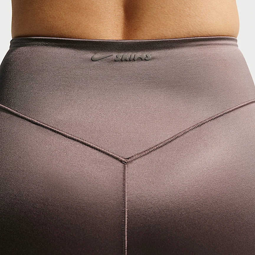 NIKE NikeSKIMS Satin Shine — Women's Mid-Rise 18cm Bondeddo Baika Shorts - Image 6