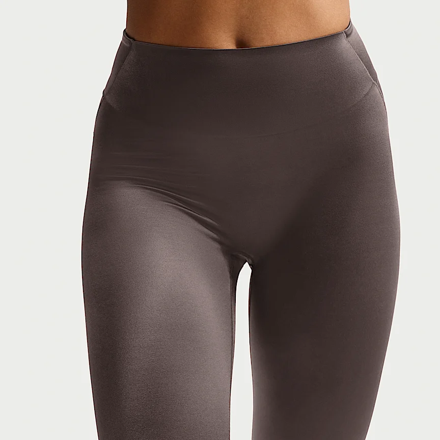 NIKE NikeSKIMS サテン Shine — ウィメンズ ハイウエスト ボンディング 74cm レギンス - Image 2