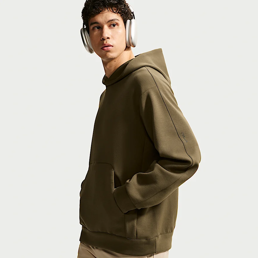 NIKE 24.7 ImpossiblySoft — Men's Dri-FIT Pullover Hoodie - Image 3