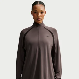 NIKE NikeSKIMS Stretch Knit — Women's 1/2Zip Long-Sleeve Top