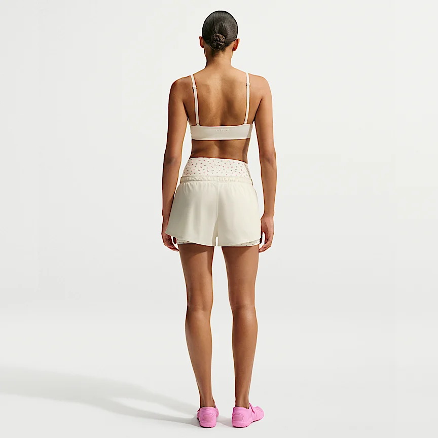 NIKE NikeSKIMS Stretch Nylon — ウィメンズ ランナーショートパンツ - Image 5