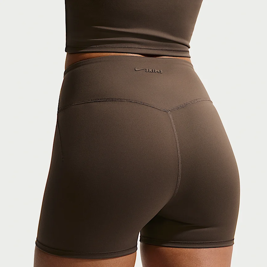 NIKE NikeSKIMS Matte — Women's High-Waisted 8cm Shorts - Image 3