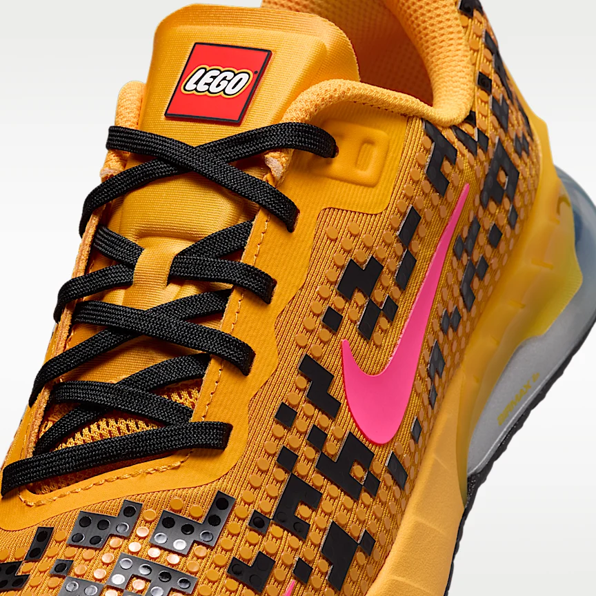 NIKE Air Max Phoenix x LEGO® Collection — Big Kids' Shoes - Image 7