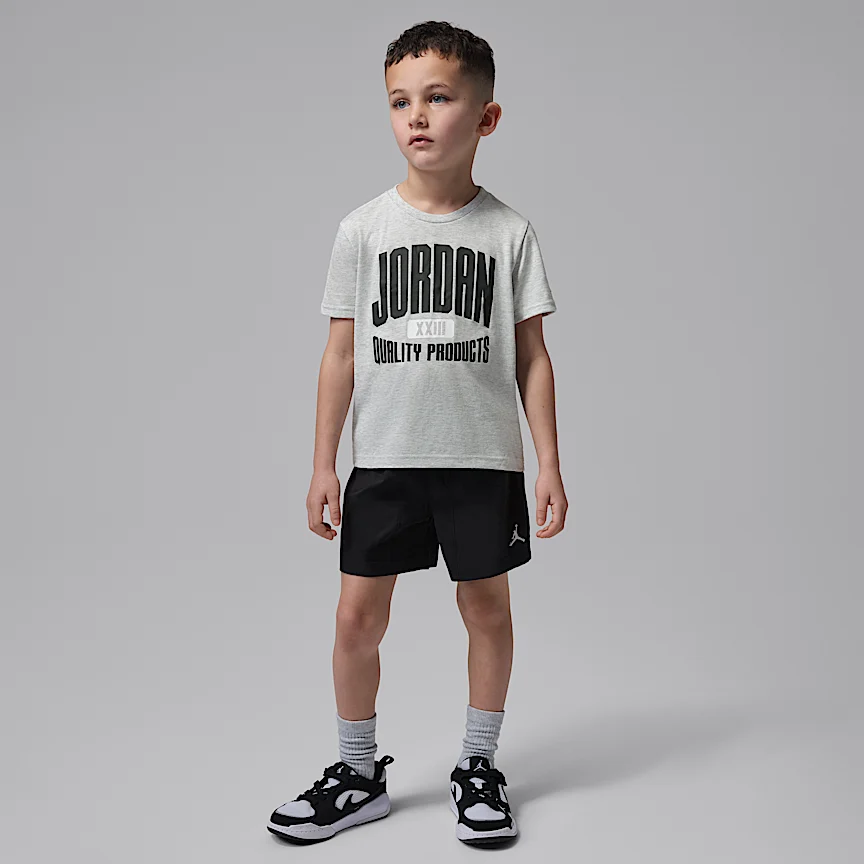 NIKE ジョーダン — ベビー クオリティ プロダクツ ツーピース ウーブン ショートパンツ セットアップ