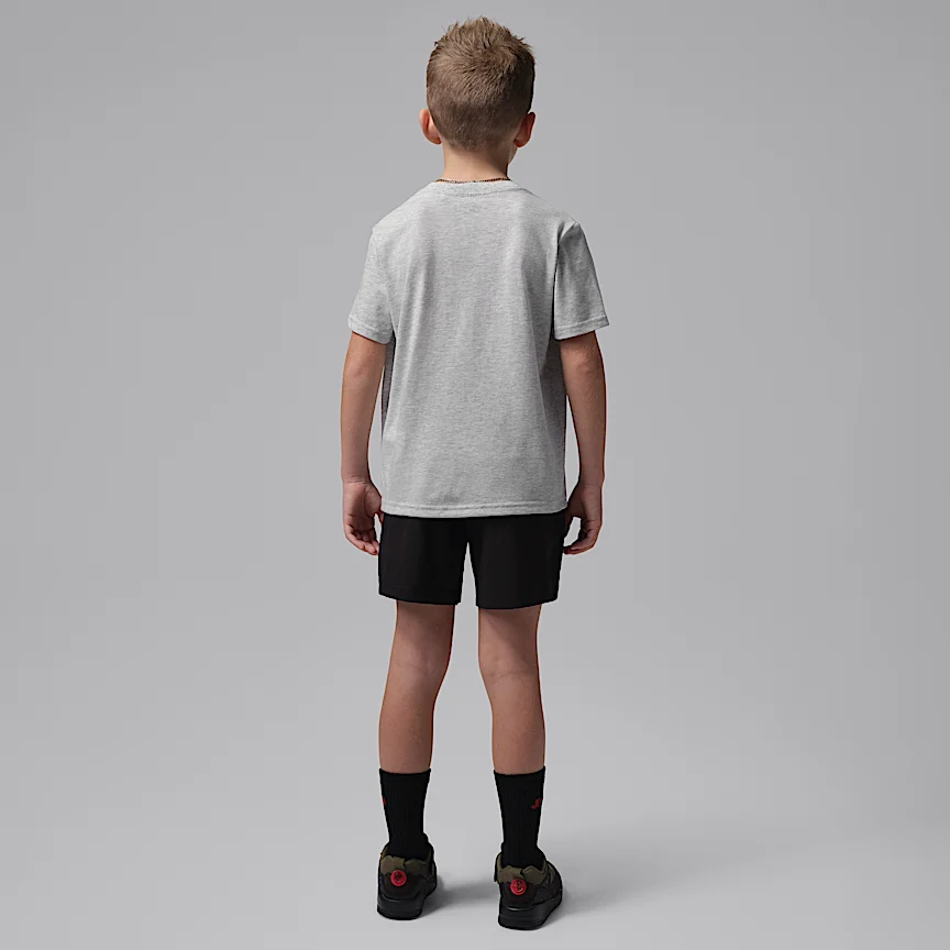 NIKE ジョーダン — リトルキッズ クオリティ プロダクツ ツーピース ウーブン ショートパンツ セットアップ - Image 2