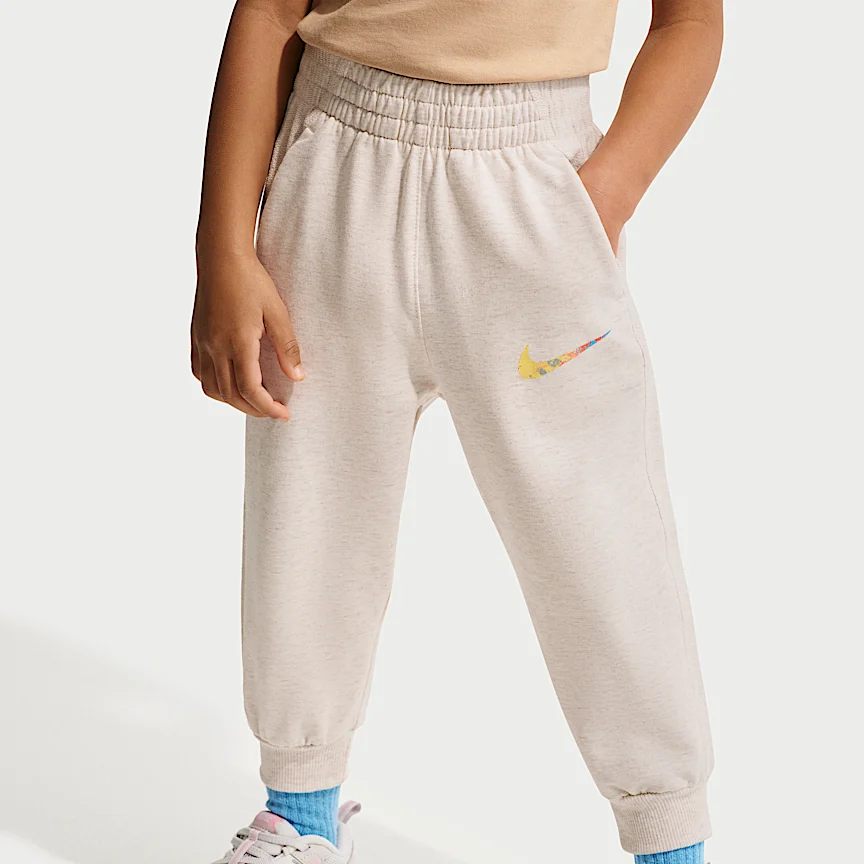 NIKE E1D1 — ベビー フレンチテリー ツーピース グラフィック クルー セットアップ - Image 4