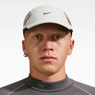 NIKE フライ — アンストラクチャード ナイキ テック キャップ