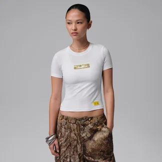 NIKE Jordan — Women's Riarutsuri T-Shirt