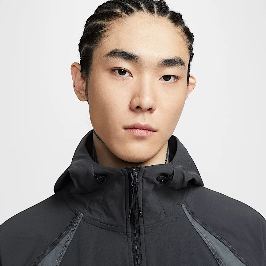NIKE Tech — Men's Dri-FIT Woven Full-Zip Karaburokku Windrunner Jacket - Image 3