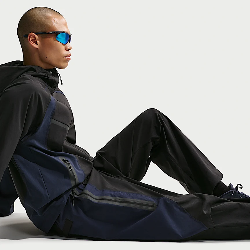 NIKE Tech — Men's Dri-FIT Woven Karaburokku Pants - Image 4