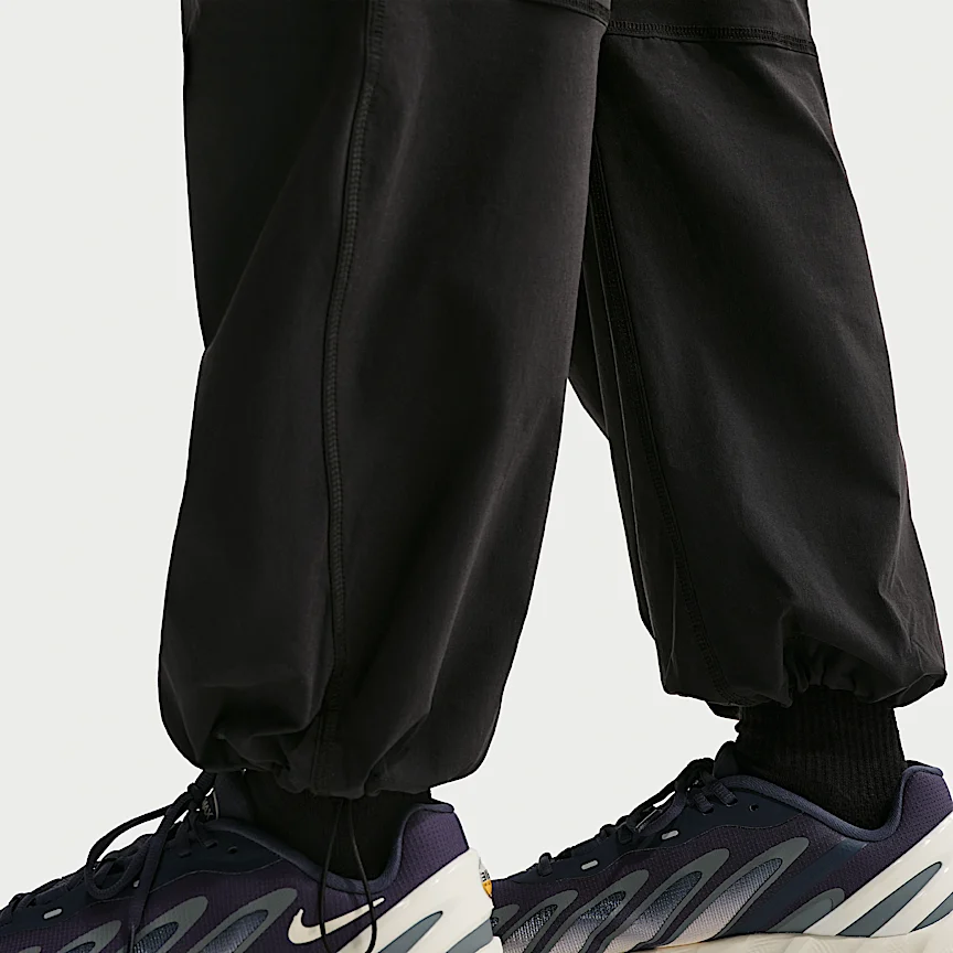NIKE Tech — Men's Dri-FIT Woven Karaburokku Pants - Image 7