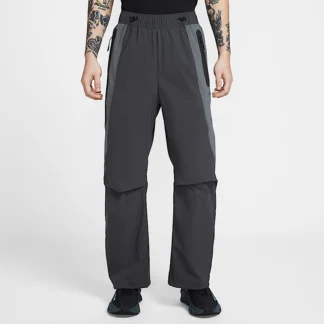 NIKE Tech — Men's Dri-FIT Woven Karaburokku Pants