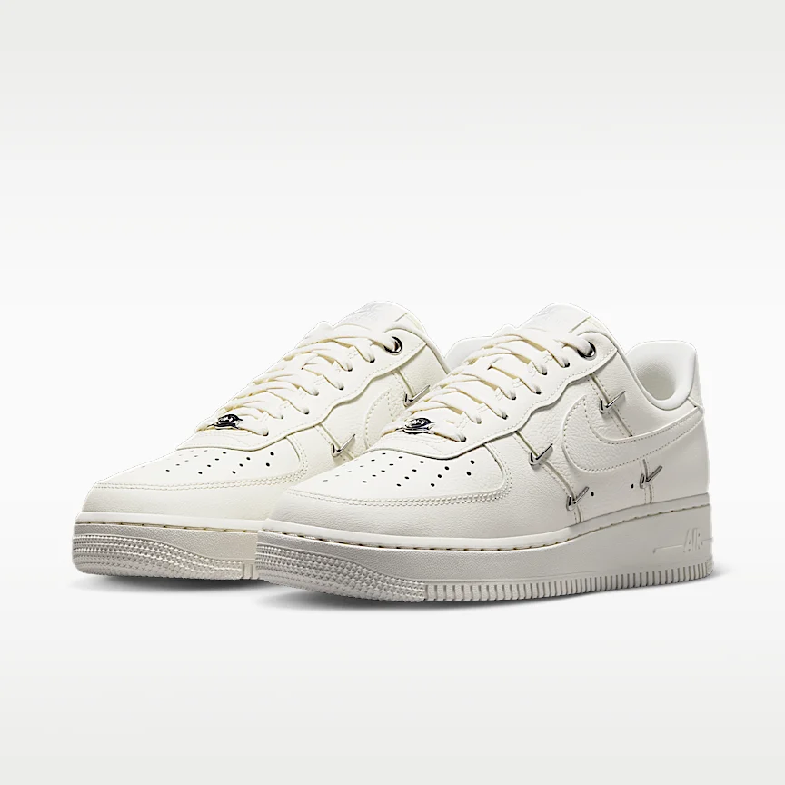 NIKE エア フォース 1 ‘07 LV8 — ウィメンズシューズ - Image 5